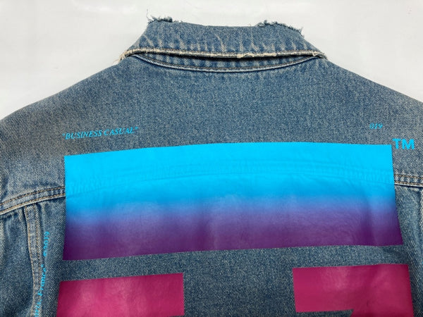 オフホワイト OFF-WHITE 18AW グラディエント アロー デニム Gジャン シルバープレート バックプリント ダメージ加工 ヴィンテージ加工 イタリア製 BLUE 青 OMYE005F18166005 ジャケット ロゴ ブルー Lサイズ 104MT-1837