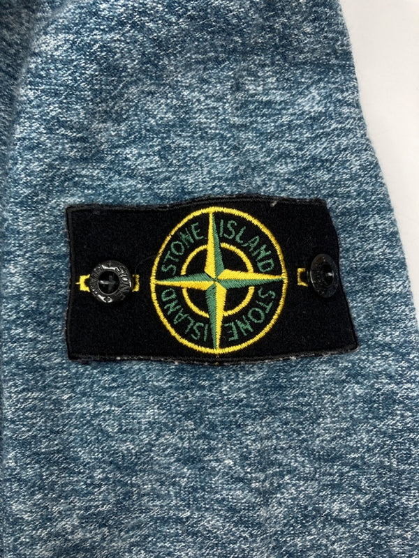 ストーンアイランド STONE ISLAND CNECNECK KNIT クルーネック ニット パッチ プルオーバー 薄手 セーター 青 6915544B2 セーター ロゴ ブルー Sサイズ 104MT-1874
