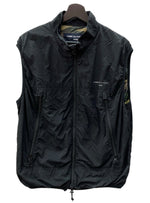 コムデギャルソン COMME des GARCONS オム HOMME ナイロン タイプライター NYLON ジップアップ ダブルジップ ロゴ プリント 日本製 BLACK 黒 HM-V001 ベスト ワンポイント ブラック Mサイズ 104MT-2012