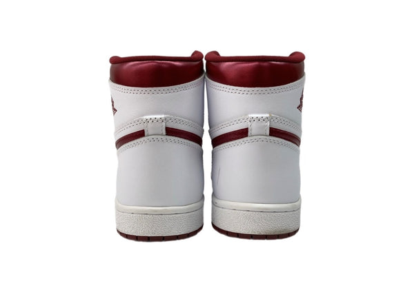 ナイキ NIKE 23年製 AIR JORDAN 1 HIGH 85 METALLIC BURGUNDY エア ジョーダン ハイ メタリック バーガンディ AJ1 シューズ 白 赤 BQ4422-161 メンズ靴 スニーカー ホワイト 27.5cm 104S-999