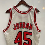 【曜日割引対象外】 チャンピオン Champion 90's NBA ユニフォーム JORDAN BULLS 45 USA製 ノースリーブ ホワイト 44サイズ 201MT-4220 VB