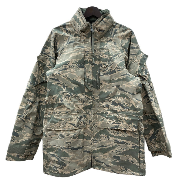 ミリタリー Military Item U.S.ARMY APECS GORE-TEX PARKA ゴアテックス デジタルカモ カモ柄 SMALL-REGULER ジャケット カモフラージュ・迷彩 カーキ 104MT-1043