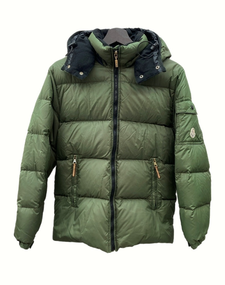 最安値，お買い得 MONCLER モンクレール ダウンジャケット 220-091-41329-52 サイズ00【DIAO7015】