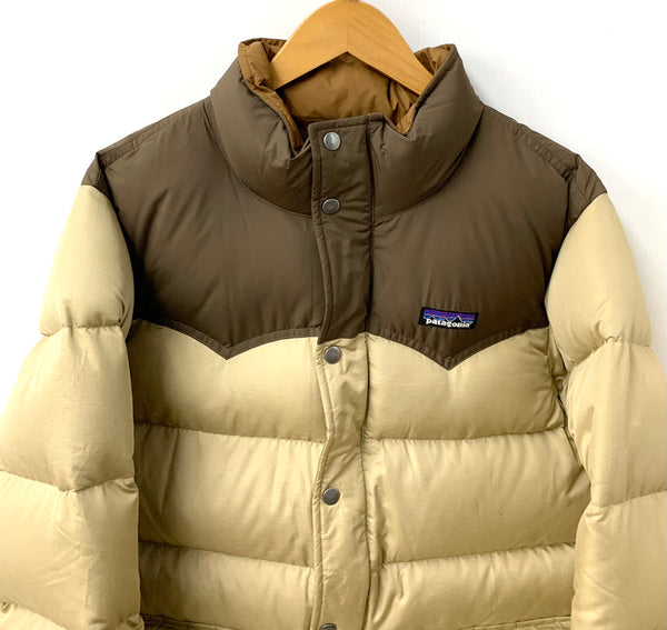 パタゴニア PATAGONIA スリングショット ダウン Slingshot Down Jacket 27566F0 ジャケット ロゴ ベージュ Sサイズ 201MT-2059