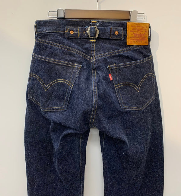 【曜日割引対象外】 リーバイス Levi's 90's USA製 201XX バレンシア製 復刻 デニム ブルー W30 L36サイズ 201MB-774 VB