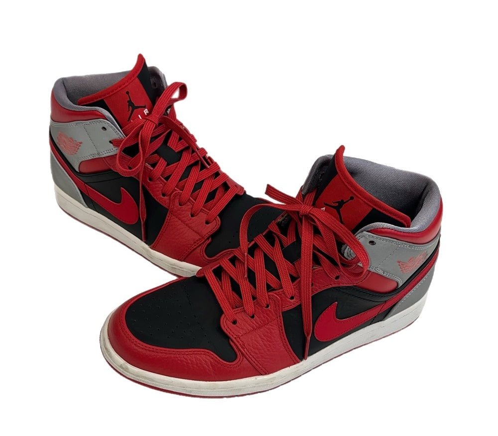 ジョーダン JORDAN Nike Air Jordan 1 Mid Fire Red Cement ナイキ