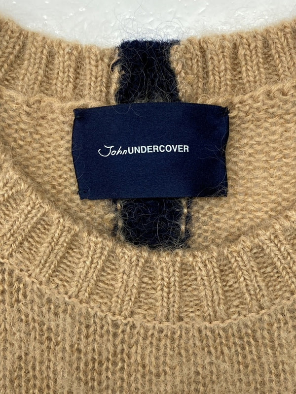 アンダーカバー UNDERCOVER ジョン John モヘア クルーネック プルオーバー ニット トップス ウール 毛 ナイロン BEIGE NAVY 紺 JUX4901-2 SIZE3 セーター ワンポイント ベージュ 104MT-642