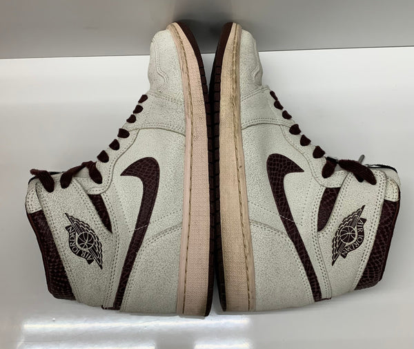 ナイキ NIKE アママニエール エアジョーダン1 レトロ ハイ OG "セイルアンドバーガンディ" A Ma Maniere Air Jordan 1 Retro High OG "Sail and Burgundy" DO7097-100  メンズ靴 スニーカー レッド 27cmサイズ 201-shoes969