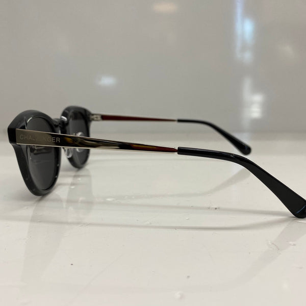 【中古】チャレンジャー CHALLENGER LYZE SUNGLASSES ケース付き 眼鏡・サングラス サングラス ブラック フリーサイズ 201goods-824