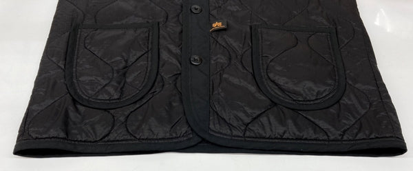 コムデギャルソン COMME des GARCONS 22AW シーディージー CDG × アルファ Alpha Industries ライナー フロントボタン キルティング ナイロン バックロゴ BLACK 黒 SZ-J030 ジャケット プリント ブラック Mサイズ 104MT-2013