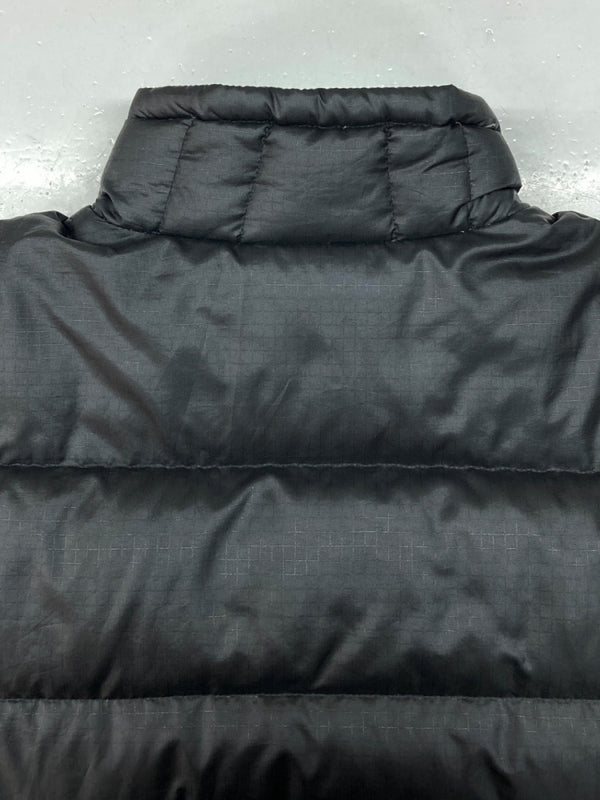 パタゴニア PATAGONIA インサレーション グース ダウン ジャケット アウトドア ジップアップ アウター 黒 84601F7 ジャケット ロゴ ブラック Lサイズ 104MT-1407