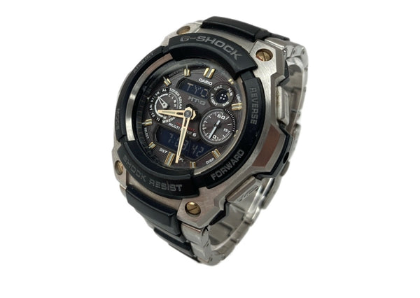 ジーショック G-SHOCK CASIO カシオ 耐衝撃構造 20気圧防水 三ツ折れプッシュ 中留アウトドア 腕時計 ウォッチ 5055 銀 MTG-1500 メンズ腕時計シルバー 104T-32