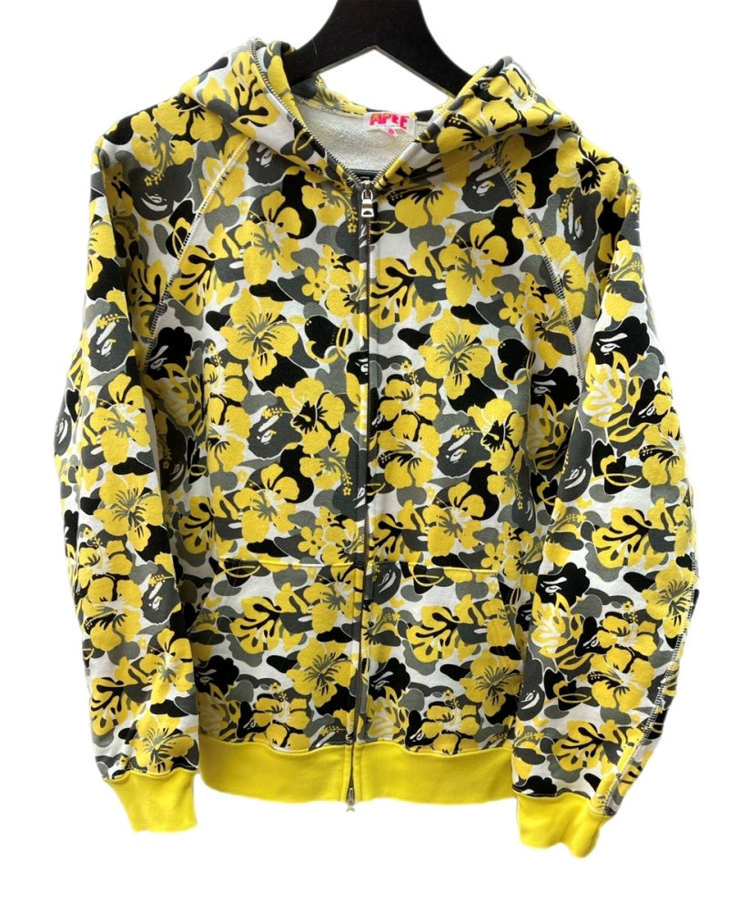 A BATHING APE　リバーシブルパーカー　ネオン×黄カモ A BATHING APE リバーシブルパーカー ネオン×黄カモ