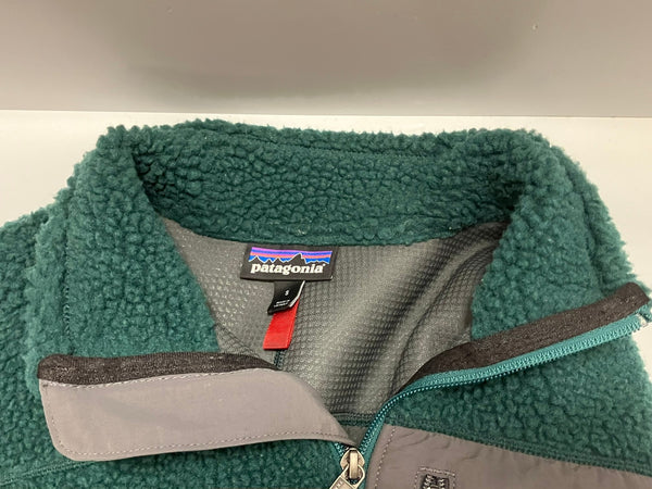 パタゴニア PATAGONIA CLASSIC RETRO-X FLEECE VEST クラシック レトロX フリースベスト 23048FA19 ベスト グリーン Sサイズ 101MT-3249