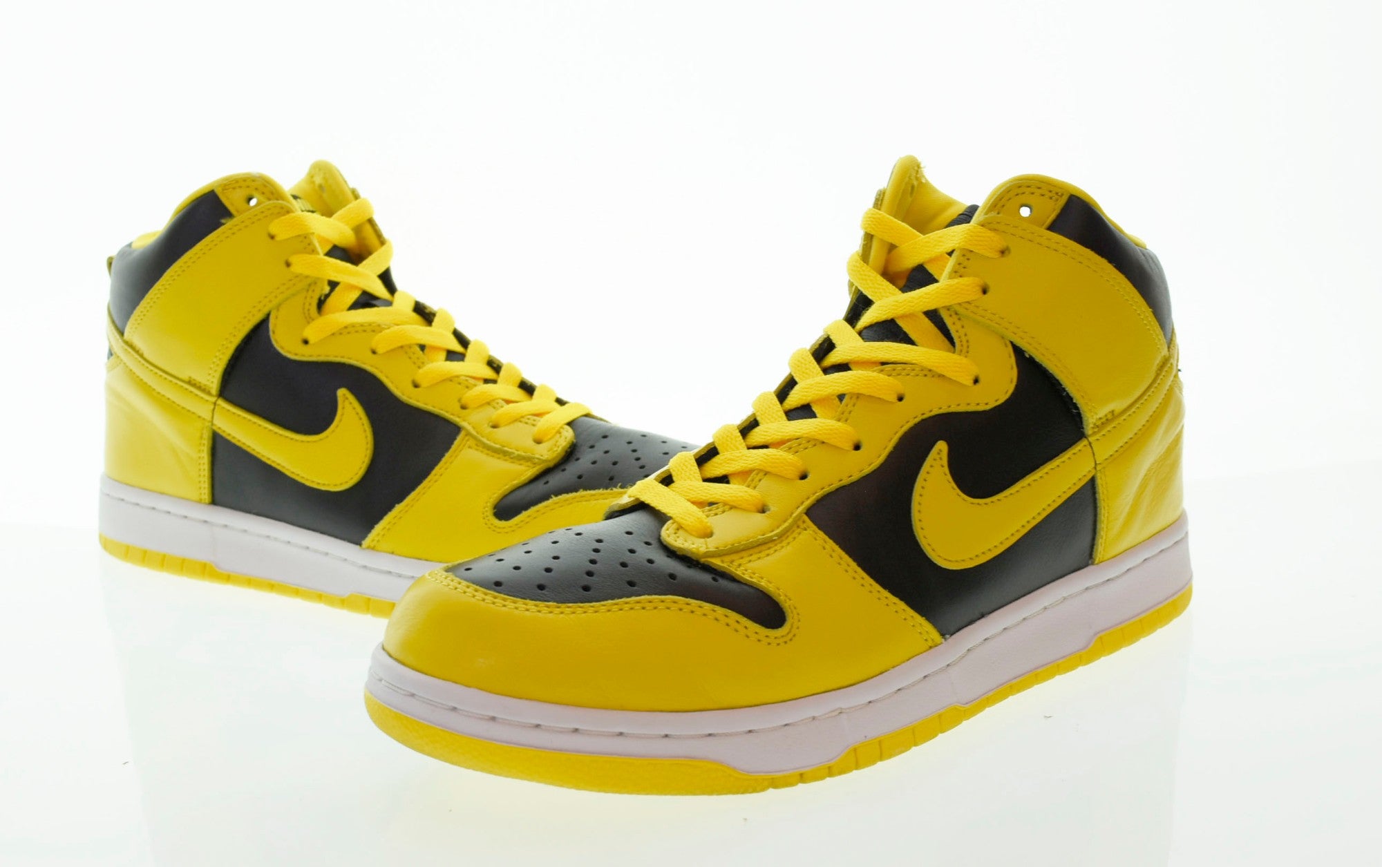 ナイキ NIKE DUNK HI ダンク ハイ スニーカー 黄色 CZ8149-002 メンズ靴 スニーカー イエロー 29cm 103S-586 |  古着通販のドンドンサガール