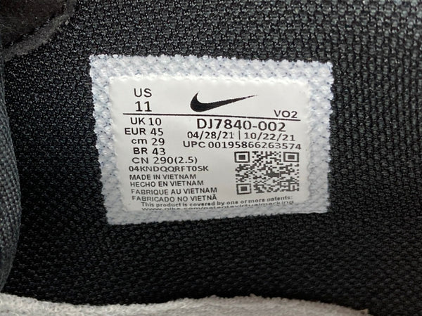 ナイキ NIKE 21年製 × STUSSY ステューシー AIR FORCE 1 07 MID SP エア フォース ミッド AF1 シューズ 白 黒 DJ7840-002 メンズ靴 スニーカー ホワイト 29cm 104S-1043