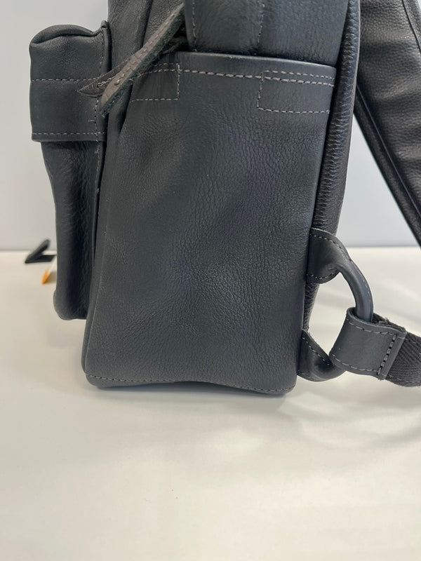 バトラーヴァーナーセイルス Butler Verner Sails ヌメ革 シュリンクレザーリュック  黒  JA-1992 バッグ メンズバッグ バックパック・リュック ブラック 101bag-191