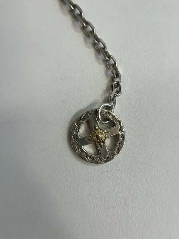 アリゾナフリーダム ARIZONA FREEDOM 唐草 フック 太陽神 ホイール チェーン シルバー✕ゴールド シルバーアクセサリー メンズジュエリー・アクセサリー ネックレスチェーン シルバー 101G-214