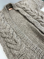 トゥデイフル TODAYFUL ケーブルハンドニットカーディガン ウール　ニット 11820518 カーディガン ベージュ サイズ38 101LT-231