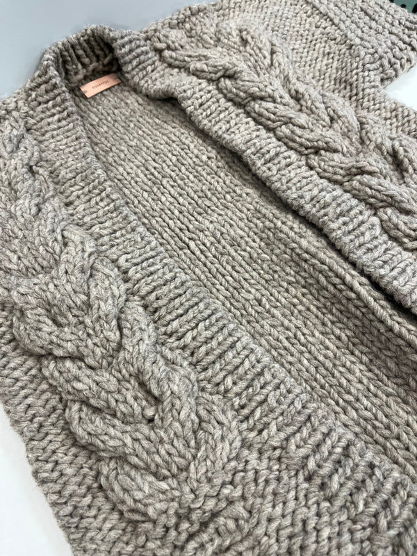 トゥデイフル TODAYFUL ケーブルハンドニットカーディガン ウール　ニット 11820518 カーディガン ベージュ サイズ38 101LT-231