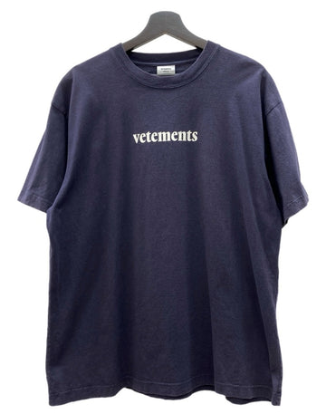 ヴェトモン VETEMENTS 20SS PRINT LOGO S/S TEE プリント ロゴ 半袖 Ｔシャツ バーコードパッチ クルーネック 紺 Tシャツ ロゴ ネイビー Mサイズ 104MT-2342