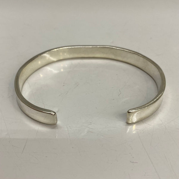 【曜日割引対象外】 【中古】アリゾナフリーダム ARIZONA FREEDOM 太陽神 唐草 石付き メンズジュエリー・アクセサリー バングル シルバー 201goods-614 VB