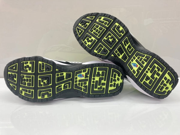 ナイキ NIKE Women's Air Max SNDR ウィメンズ エアマックスサンダー ローカット Volt and Black ボルト アンド ブラック 蛍光 黄色 FZ2068-700 レディース靴 スニーカー イエロー 25cm 104S-911