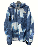 ザノースフェイス THE NORTH FACE 21AW × Supreme シュプリーム Bleached Denim Print Mountain Jacket ブリーチド デニム プリント マウンテン ジャケット 白 青 NP52100I ジャケット ロゴ ブルー XLサイズ 104MT-690