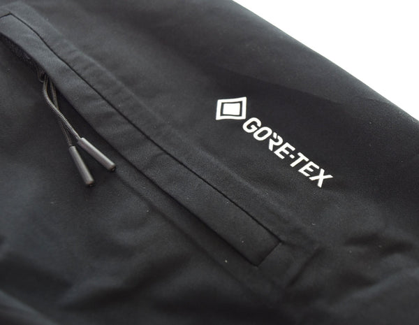 オークリー OAKLEY UNBOUND GORE-TEX SHELL JACKET BLACKOUTゴアテックス 撥水 シェル スノーボード ジャケット FOA406111 ジャケット ブラック Lサイズ 103MT-2680
