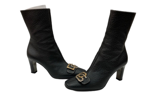 ドルチェ＆ガッバーナ Dolce&Gabbana VERO CUOIO ミドルブーツ チゼルトゥ スクエアトゥ ロゴ金具 ゴールド 刻印 イタリア製 BLACK 黒 DIW5080031 レディース靴 ブーツ その他 ブラック SIZE37 1/2 104S-720