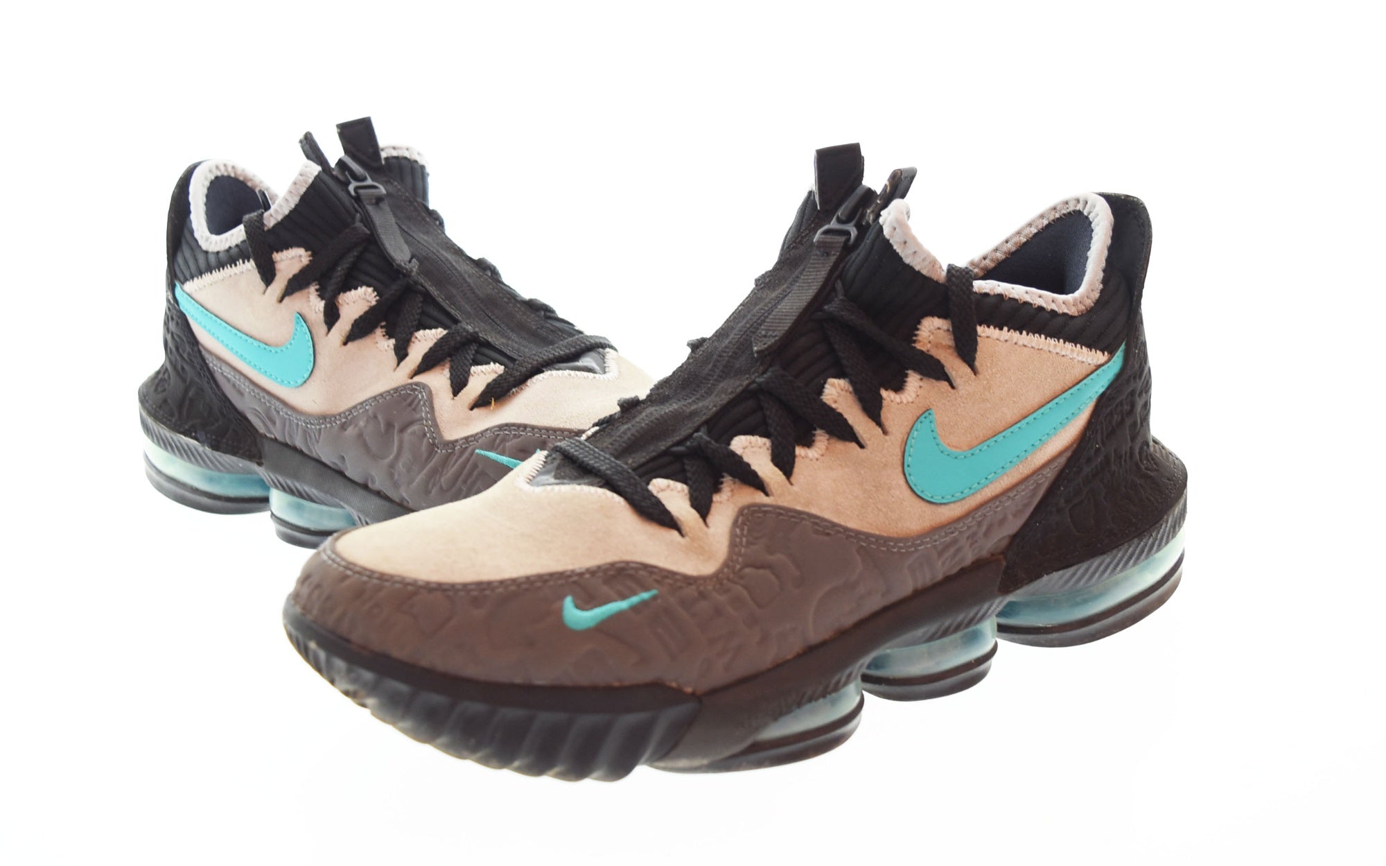 ナイキ NIKE ATMOS LEBRON 16 LOW AC アトモス レブロン 16 ロー  