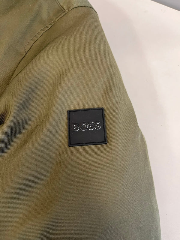 ヒューゴボス HUGO BOSS ダウンコート ダウンジャケット UK48 ジャケット カーキ 101MT-5013