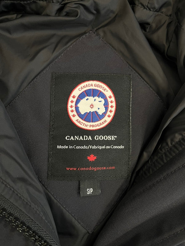 カナダグース CANADA GOOSE MACKENZIE PARKA マッケンジーパーカー ダウンコート ダウンジャケット ファー  2302JL R コート ネイビー Sサイズ 101LT-145