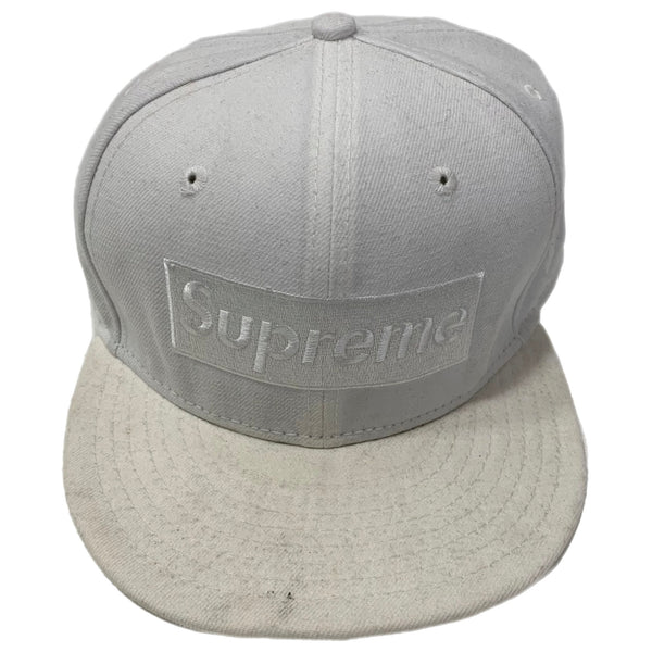 【中古】シュプリーム SUPREME NEW ERA コラボ ボックスロゴ 7 5/8 帽子 メンズ帽子 キャップ ホワイト 201goods-666