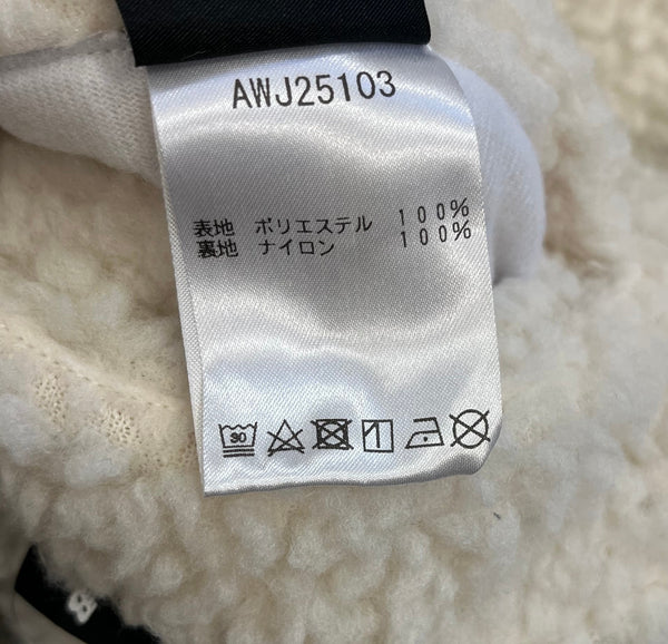 ニューバランス new balance リバーシブル ボアジャケット コート ナイロンジャケット AWJ25103 ジャケット ベージュ Mサイズ 101LT-221