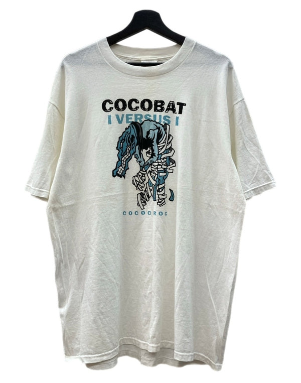 バンド band 90s 00s COCOBAT TEE ココバット Tシャツ United Sportsタグ I Versus I ヘビメタ バンT 半袖 白 Tシャツ ロゴ ホワイト XLサイズ 104MT-2347