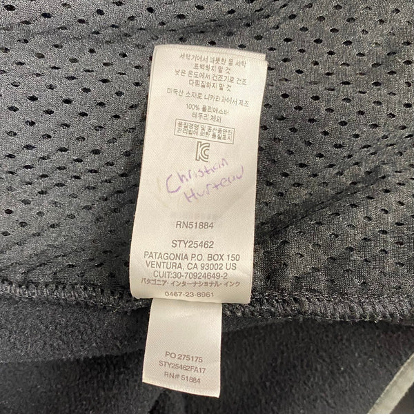 【曜日割引対象外】 パタゴニア PATAGONIA 17年製 シンチラ スナップT フーディー 25462 パーカ ブラック Lサイズ 201MT-4769 VB