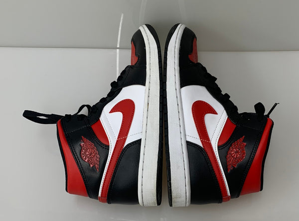 ナイキ NIKE エアジョーダン1 ミッド "ブラック/ ジムレッド/ホワイト" Air Jordan 1 Mid "Black/Gym Red/White" 554724-079  メンズ靴 スニーカー レッド 26cmサイズ 201-shoes997