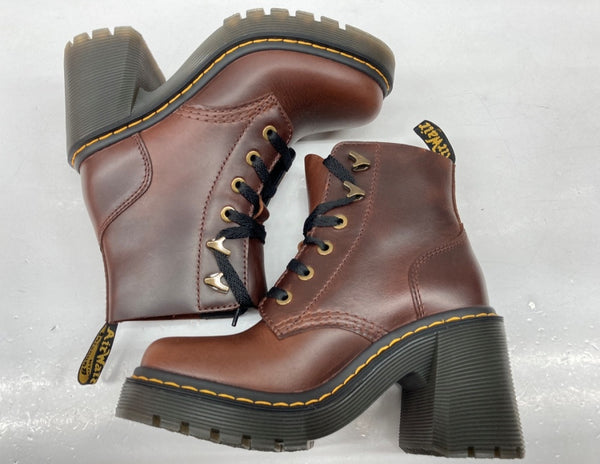 ドクターマーチン Dr.Martens JESY ジェシー 6 タイ ブーツ 厚底 ヒール レザー レースアップ Classic Pull Up DARK BROWN 茶色 31758201 レディース靴 ブーツ その他 ブラウン EU37 104S-722
