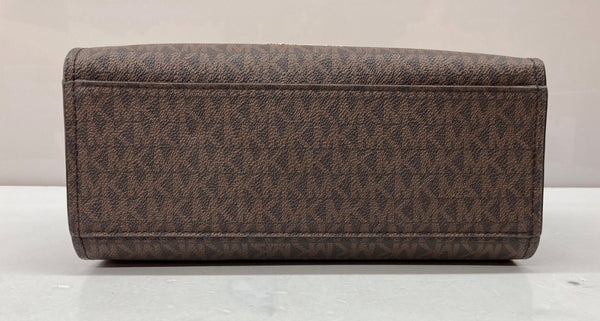 マイケル・コース MICHAEL KORS HAMILTON サッチェル スモール MK シグネチャー ロックチャーム ショルダーバッグ ハンドバッグ クロスボディ BROWN 茶色 ボルドー BORDEAUX  35F1GHMS2B150 バッグ レディースバッグ 2way・3wayバッグ 総柄 ブラウン 104B-47