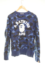 アベイシングエイプ A BATHING APE  COLOR CAMO COLLEGE CREWNECK カモ総柄 ロゴプリント クルーネックスウェットトレーナー  001SWI301015M スウェット マルチカラー Lサイズ 103MT-3069