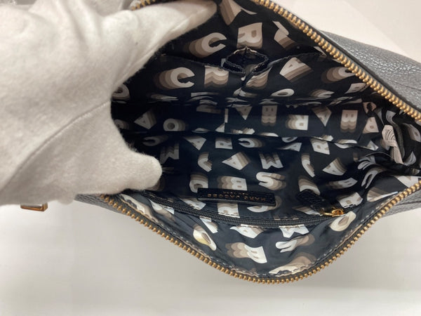 マーク・ジェイコブス MARC JACOBS Leather Messenger Bag ロック ザット レザー メッセンジャー クロスボディ 斜め掛け BLACK 黒 M0014783 001 バッグ レディースバッグ ショルダーバッグ・メッセンジャーバッグ ロゴ ブラック 104B-62