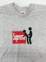 シュプリーム SUPREME 25AW Stick Tee Ash Gray スティック Ｔシャツ クルーネック 半袖 灰 Tシャツ ロゴ グレー Lサイズ 104MT-2340