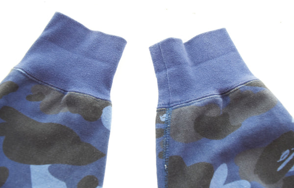 アベイシングエイプ A BATHING APE  COLOR CAMO COLLEGE CREWNECK カモ総柄 ロゴプリント クルーネックスウェットトレーナー  001SWI301015M スウェット マルチカラー Lサイズ 103MT-3069