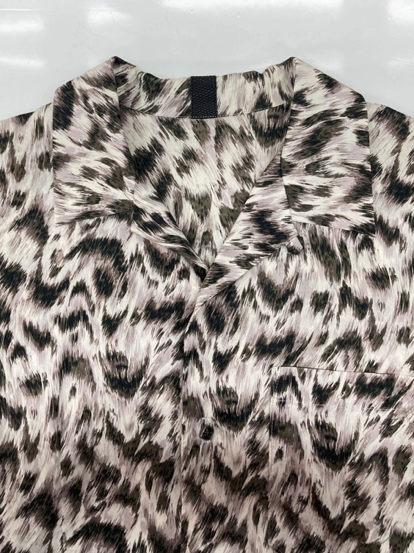 バックラッシュ BACKLASH ISAMU KATAYAMA リバティープリント+リザード シャツ アロハ レオパード柄 半袖 開襟 白 -201977 半袖シャツ 総柄 ホワイト Mサイズ 104MT-1678