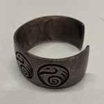 【曜日割引対象外】 【中古】ヴィンテージ vintage ホピ族 ウォーターバード Loren Phillips ローレンフィリップス メンズジュエリー・アクセサリー インディアンジュエリー バングル シルバー 201goods-668 VB