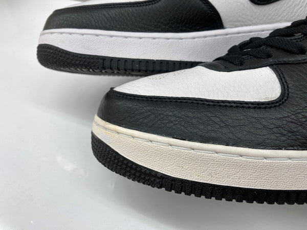 ナイキ NIKE 21年製 × STUSSY ステューシー AIR FORCE 1 07 MID SP エア フォース ミッド AF1 シューズ 白 黒 DJ7840-002 メンズ靴 スニーカー ホワイト 29cm 104S-1043