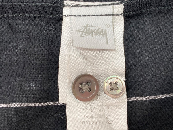 ステューシー STUSSY LIGHT WEIGHT CLASSIC SHIRT ライト ウェイト クラシック ステンカラー フロントボタン 胸ポケット ロゴ 刺繍 BLACK 黒 長袖シャツ チェック ブラック Lサイズ 104MT-1775