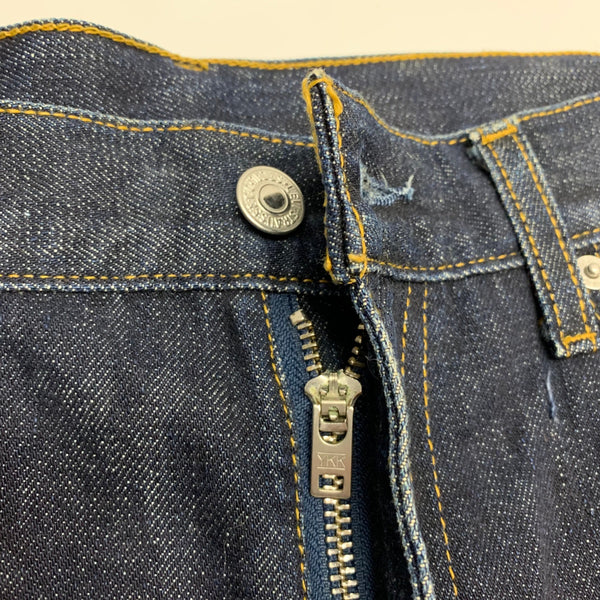 【曜日割引対象外】 リーバイス Levi's × ステューシー STUSSY 25周年記念 セルビッチ 5ポケット デニム ブルー W32 L34サイズ 201MB-808 VB