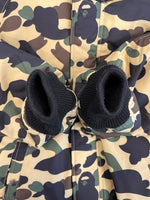 ア ベイシング エイプ A BATHING APE 1st CAMO FUR DOWN 1st カモ ファーダウンジャケット カモフラ柄 ボンバージャケット 001HJE801015X ジャケット マルチカラー Lサイズ 101MT-5258